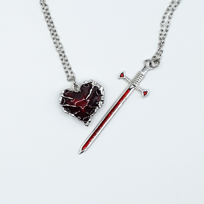 AmoraBlade™ – Naszyjnik „Przebite Serce”